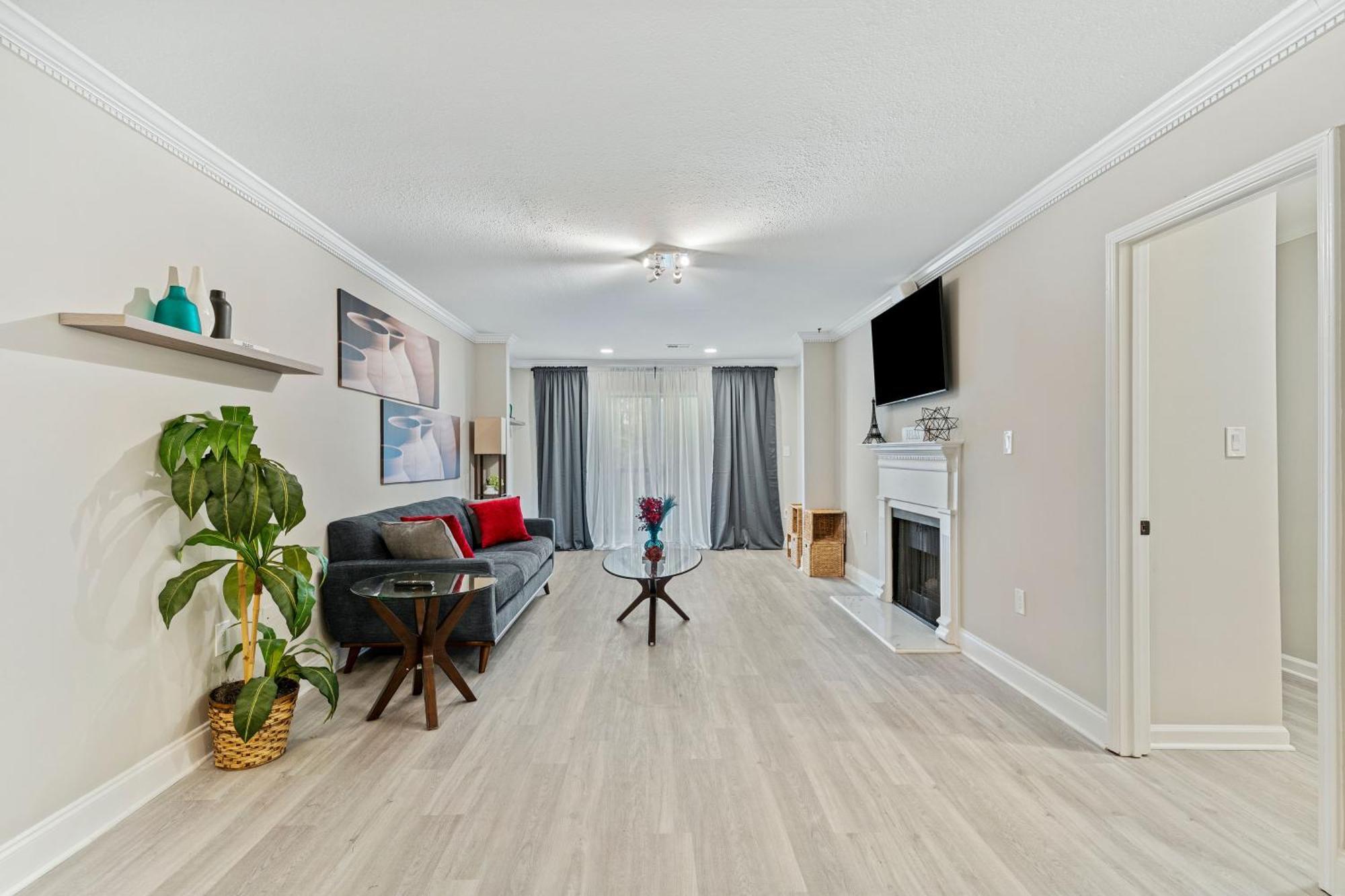 Privatunterkunft 1 - Brand New Luxury 1bdr,1bath In Ga